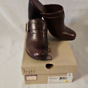 b.o.c. Dark Brown Leather Mules